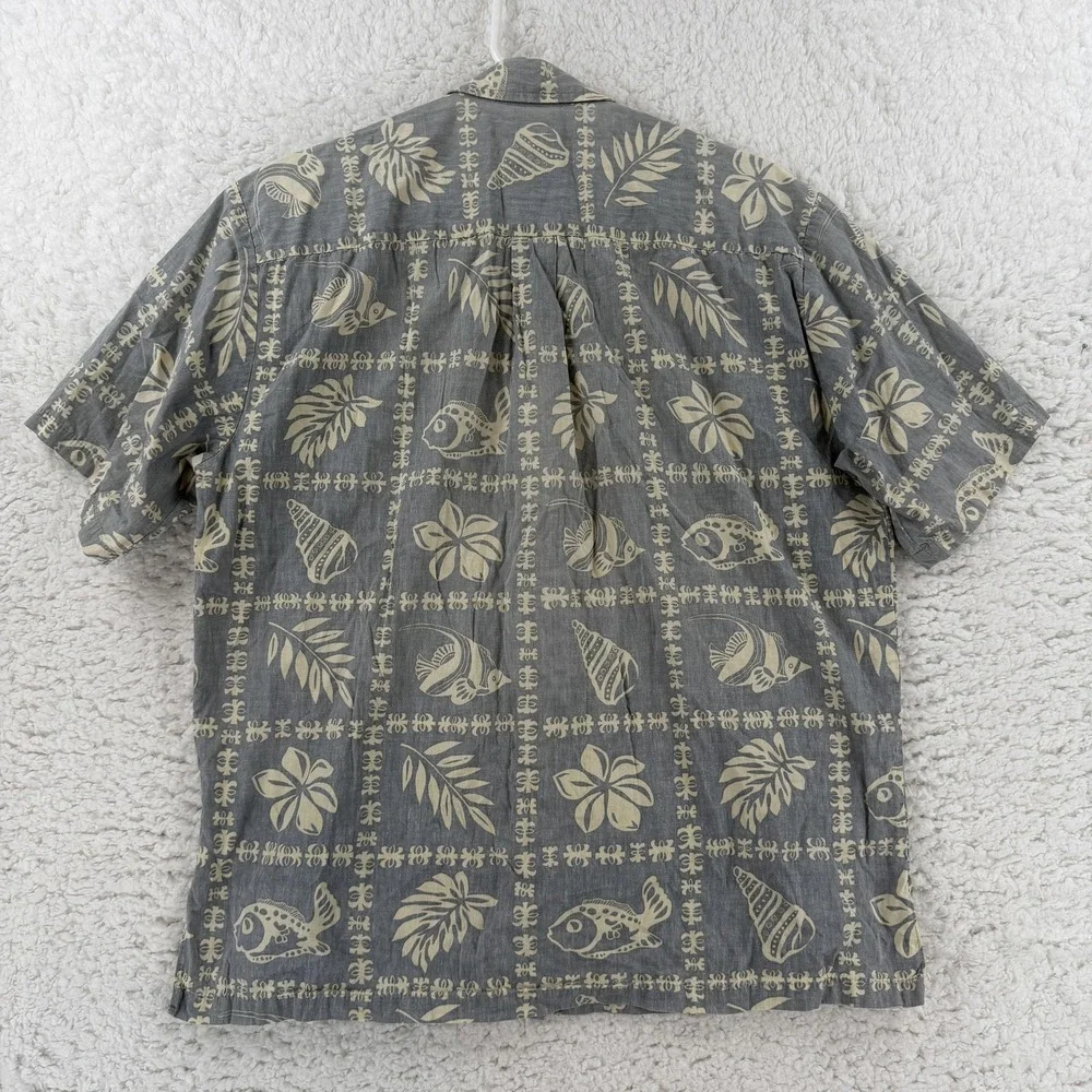 Tori Richard Shirt Mens Medium Gray Hawaiian Fish Short Sleeve Button Up USA‎
